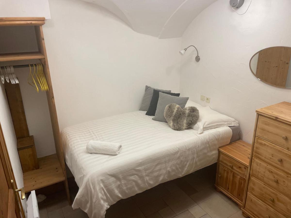 Two Bedroom Apartment La Voute, Chandon Near Meribel - Sleeps 4 Adults Or 2 Adults And 3 Children Les Allues 외부 사진