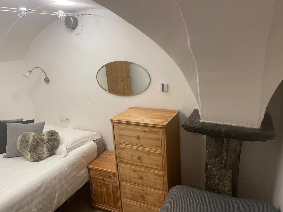 Two Bedroom Apartment La Voute, Chandon Near Meribel - Sleeps 4 Adults Or 2 Adults And 3 Children Les Allues 외부 사진
